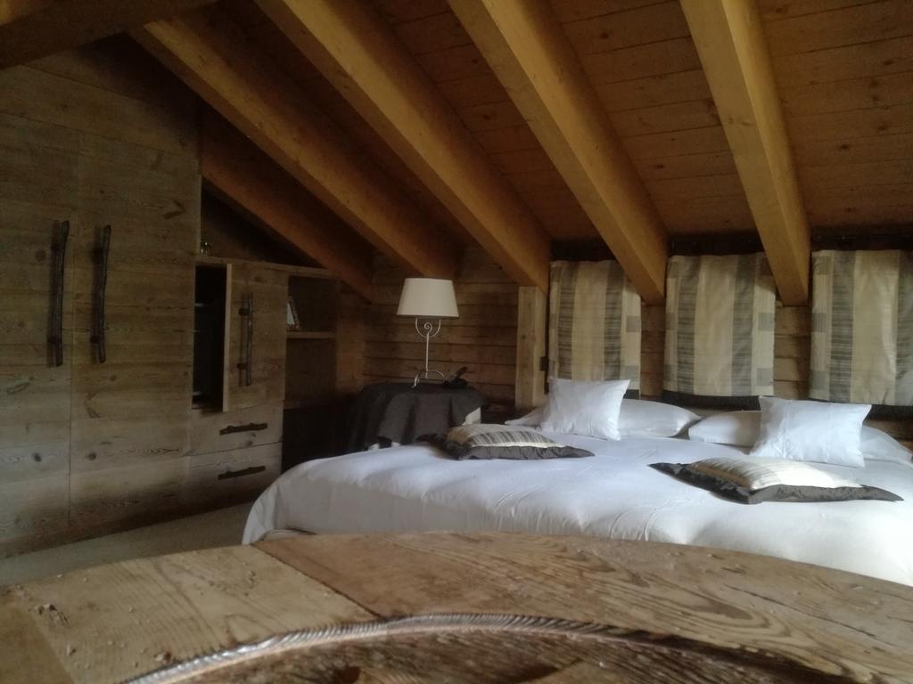 Hotel Bait De Angial ลีวินโญ ภายนอก รูปภาพ