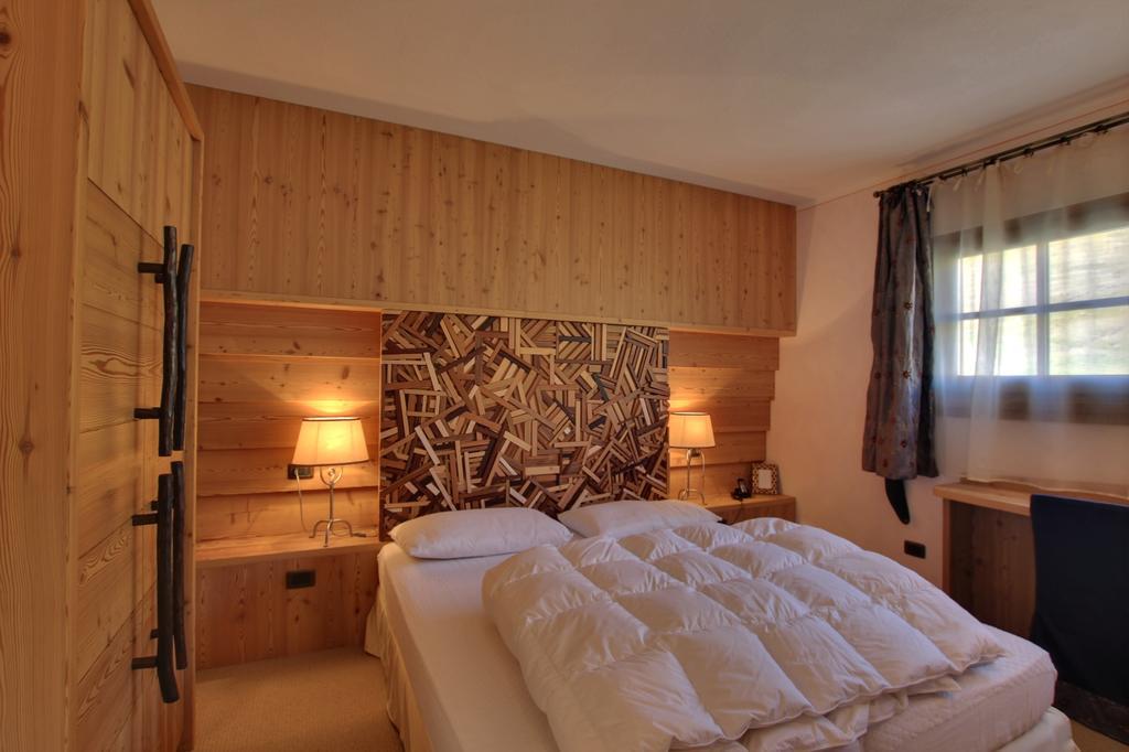 Hotel Bait De Angial ลีวินโญ ภายนอก รูปภาพ